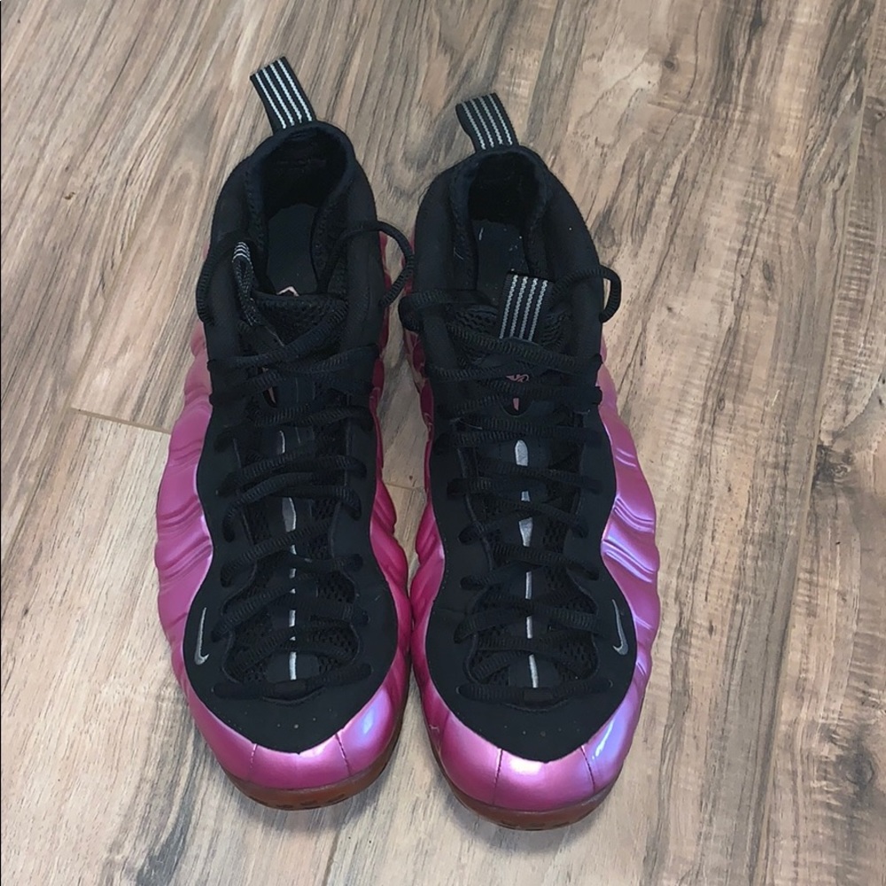 Nike Foamposite Pink Size 13 GREAT CONDITION